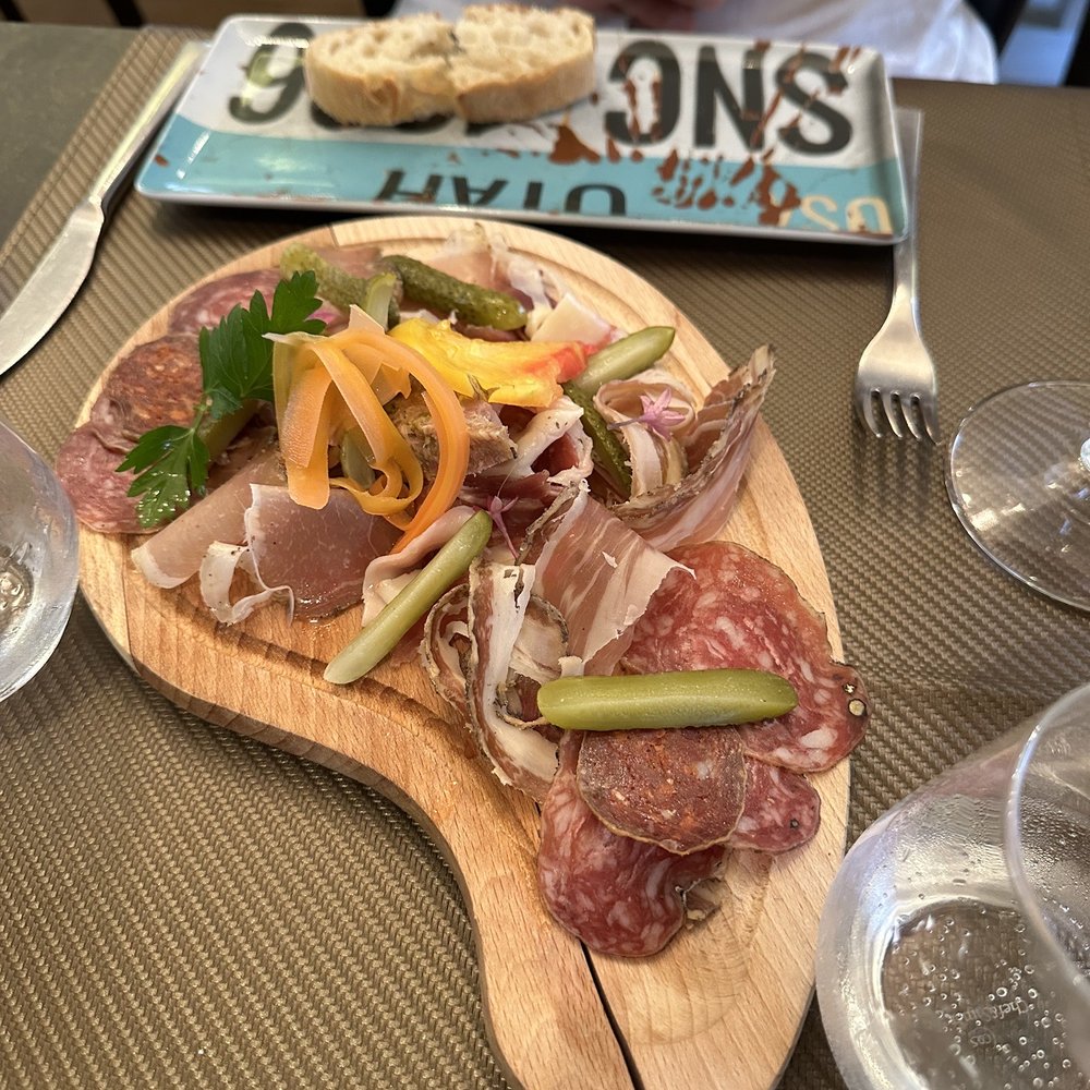 Bistrot Saint-Sauveur - Homemade charcuterie - Bistros Near Me - Cannet (Le), 06