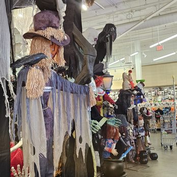 Kreepy Halloween - Costumes Near Me - Sherman Oaks, California Kreepy Halloween - Costumes Near Me - Sherman Oaks, California