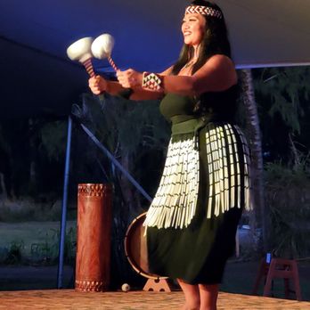 Luau Makaiwa - Hawaiian Near Me - Kapaa, Hawaii