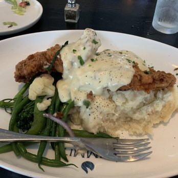 Summit Grill - Chicken fried chicken with mashed potatoes, gravy and a vegetable medley. - American Near Me - Gladstone, Missouri Summit Grill - Chicken fried chicken with mashed potatoes, gravy and a vegetable medley. - American Near Me - Gladstone, Missouri
