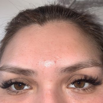 Mina K Lashes - Eyelashes extensions - Skin Care Near Me - Beverly Hills, California