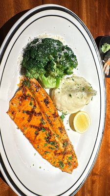 Brentwood Restaurant by null