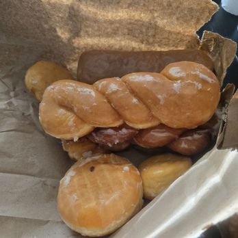 Manley's Donut Shop - Donuts Near Me - San Jose, California