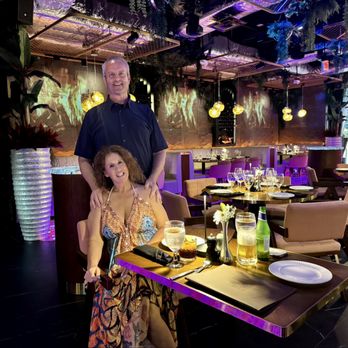 Cave 305 - Steakhouses Near Me - Miami Beach, Florida