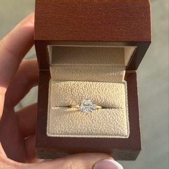 INTA Gems & Diamonds - Jewelry Near Me - Los Angeles, California INTA Gems & Diamonds - Jewelry Near Me - Los Angeles, California