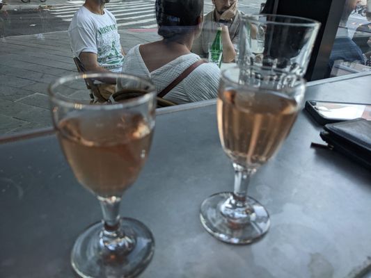 Vin Sur Vingt Wine Bar - NOMAD by null