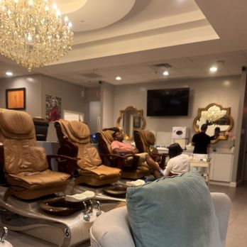 Posh Day Spa & Nails - Nail Salons Near Me - Orlando, Florida Posh Day Spa & Nails - Nail Salons Near Me - Orlando, Florida