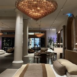 RH Toronto | The Gallery at Yorkdale - Furniture store