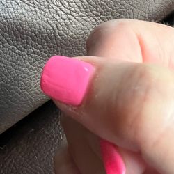 Luxe Nail and Spa - Brush lines