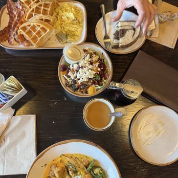 Bigham Tavern At Bridgewater - Southwest scram (w/o eggs)  and the big breakfast - Cocktail Bars Near Me - Beaver, Pennsylvania
