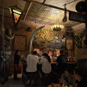 Skull & Crown Trading - Tiki Bars Near Me - Honolulu, Hawaii Skull & Crown Trading - Tiki Bars Near Me - Honolulu, Hawaii
