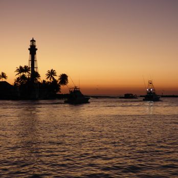 Beth Daly - RE/MAX Experience By the Sea - Another beautiful shot of sunrise at Hillsboro Inlet - Real Estate Agents Near Me - Wilton Manors, Florida Beth Daly - RE/MAX Experience By the Sea - Another beautiful shot of sunrise at Hillsboro Inlet - Real Estate Agents Near Me - Wilton Manors, Florida