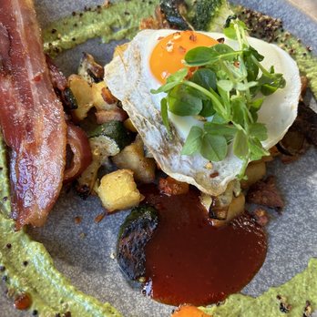 Bespoke Kitchen - Vegan hash - Cafes Near Me - Queenstown, OTA Bespoke Kitchen - Vegan hash - Cafes Near Me - Queenstown, OTA