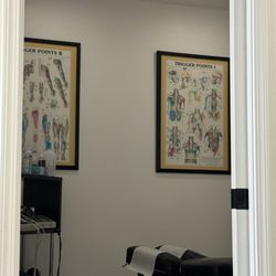 Revive Chiropractic Group - Relaxing room