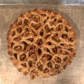 Mechelle's Baking Company - Apple Pie - Caterers Near Me Mechelle's Baking Company - Apple Pie - Caterers Near Me