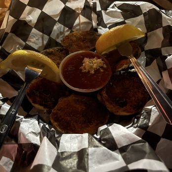 Colletti's - Italian Near Me - Chicago, Illinois