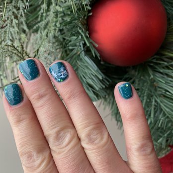 Tiffany's Nail Art - Fun snowflake art- gel manicure - Nail Salons Near Me - Hazlet, New Jersey Tiffany's Nail Art - Fun snowflake art- gel manicure - Nail Salons Near Me - Hazlet, New Jersey