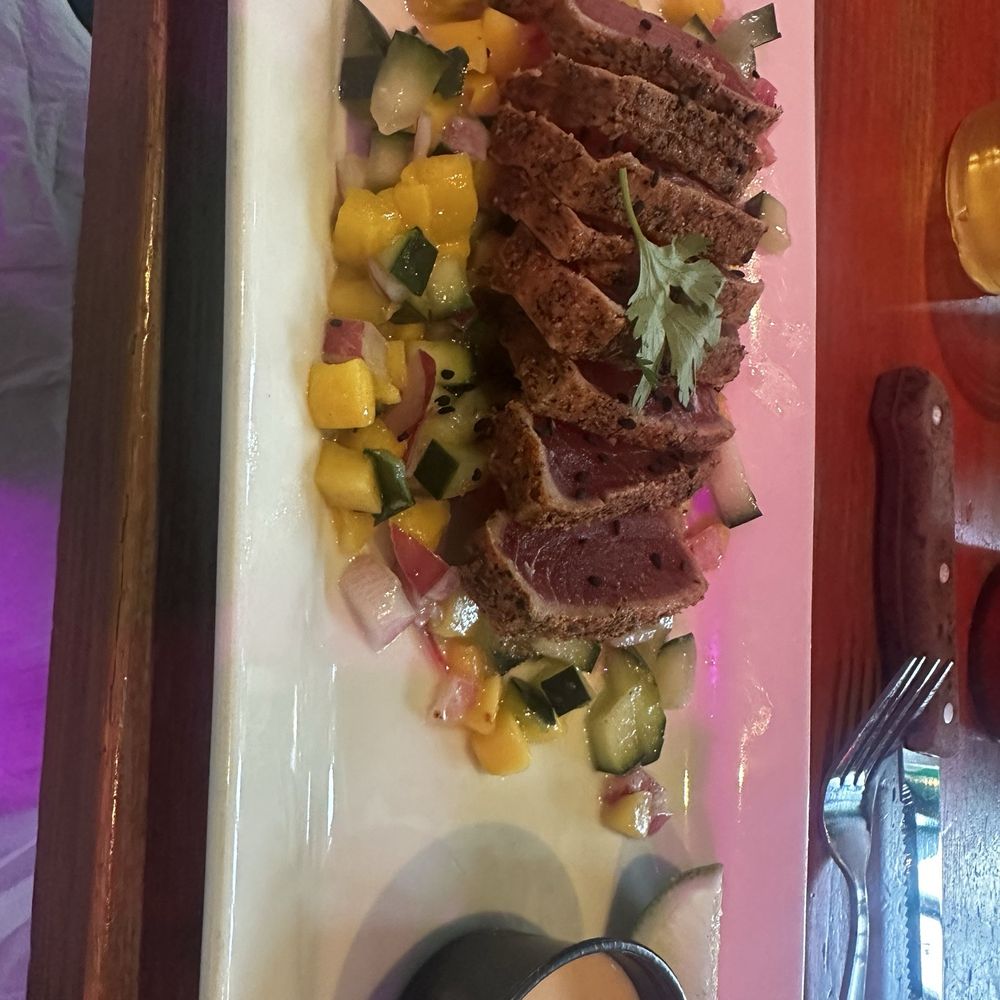 Tiki Docks Riverview - Ahi tuna - Salad Near Me - Riverview, Florida