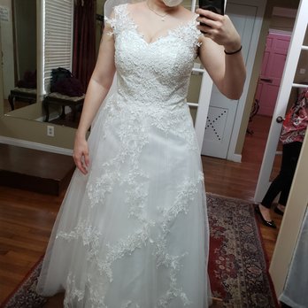 Alterations Tailored by Lidia - Sewing & Alterations Near Me - Austin, Texas Alterations Tailored by Lidia - Sewing & Alterations Near Me - Austin, Texas