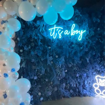 Dallas Flower Walls - Balloon arch Neon sign Flower wall - Floral Designers Near Me Dallas Flower Walls - Balloon arch Neon sign Flower wall - Floral Designers Near Me