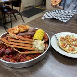The Crawfish Hole - Combo Boil and Seafood (Crawfish) Eggs