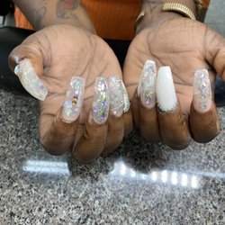 K D Nails