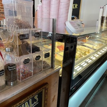 Gelarto - The toppings and the ice cream. - Gelato Near Me - Wilmington, North Carolina Gelarto - The toppings and the ice cream. - Gelato Near Me - Wilmington, North Carolina