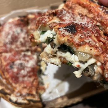 Chicago Pizza & Pasta - small deep dish 10" 4 slices veggie wit all da Cheese! - Italian Near Me - Dallas, Texas Chicago Pizza & Pasta - small deep dish 10" 4 slices veggie wit all da Cheese! - Italian Near Me - Dallas, Texas