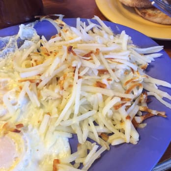 Butterburrs - Hash browns, crispy on top and raw in the middle - Breakfast & Brunch Near Me - Pocatello, Idaho Butterburrs - Hash browns, crispy on top and raw in the middle - Breakfast & Brunch Near Me - Pocatello, Idaho