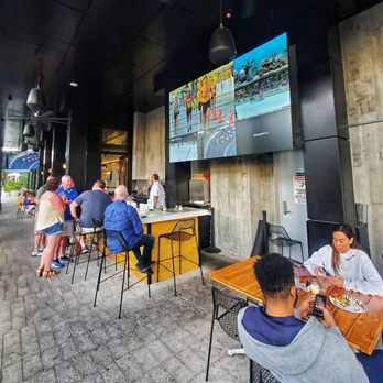3 Corner's Pizza - Patio - Pizza Near Me - Tampa, Florida 3 Corner's Pizza - Patio - Pizza Near Me - Tampa, Florida