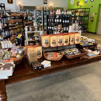 Poor Dave’s Market - Public Markets Near Me - Bonney Lake, Washington