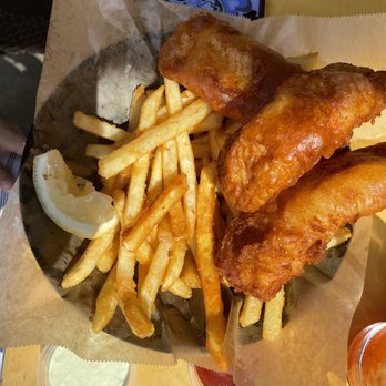 Sena On Myrtle - Fish and chips - New American Near Me - Monrovia, California