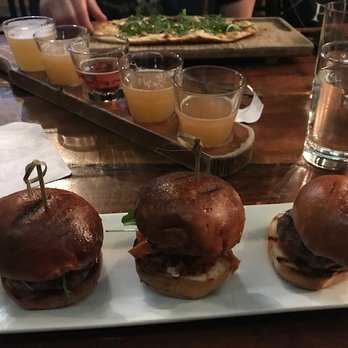 Heist Brewery - sliders and shiitake flatbread with a flight of tasty beers - New American Near Me - Charlotte, North Carolina Heist Brewery - sliders and shiitake flatbread with a flight of tasty beers - New American Near Me - Charlotte, North Carolina