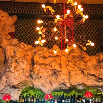 Grand Bar Castan - Bars Near Me - Bordeaux, 33 Grand Bar Castan - Bars Near Me - Bordeaux, 33