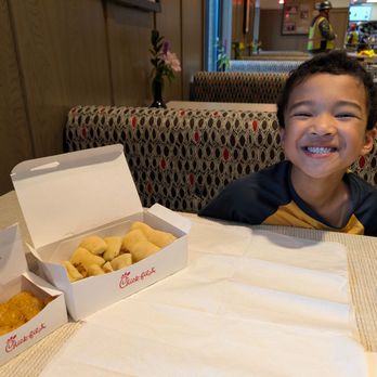 Chick-fil-A - Fast Food Near Me - Rochester, New York