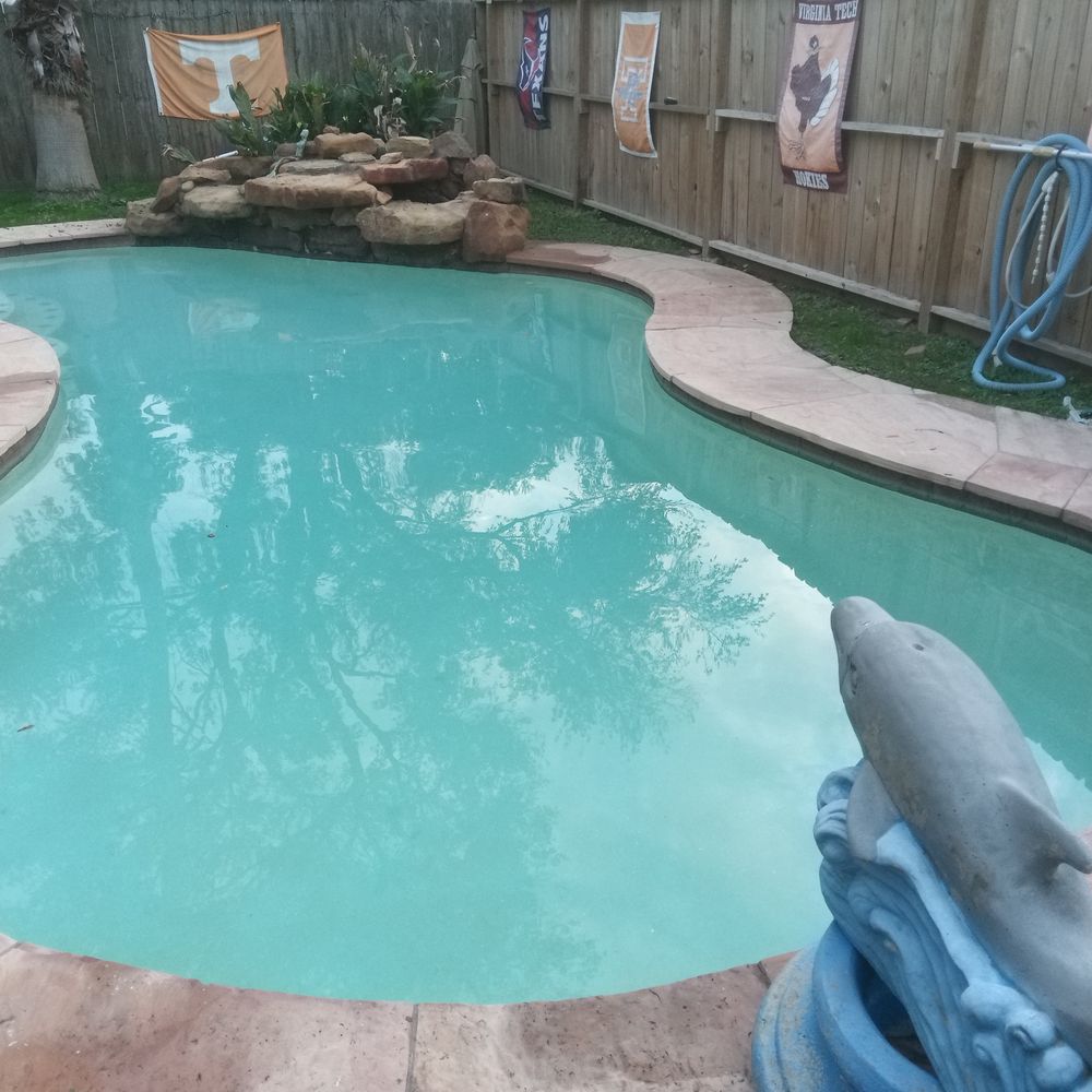 The Pool Lady - Pool & Hot Tub Service Near Me - Fort Worth, Texas