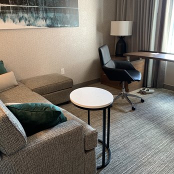 Residence Inn Bend - Living space - Hotels Near Me - Bend, Oregon Residence Inn Bend - Living space - Hotels Near Me - Bend, Oregon