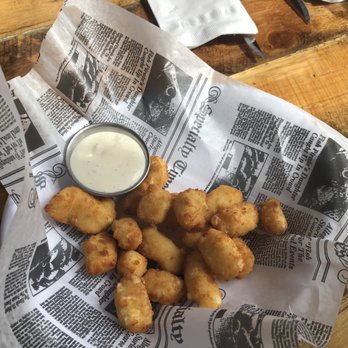 Oscar's Winner's Circle - Cheese curds - Burgers Near Me - Milwaukee, Wisconsin Oscar's Winner's Circle - Cheese curds - Burgers Near Me - Milwaukee, Wisconsin