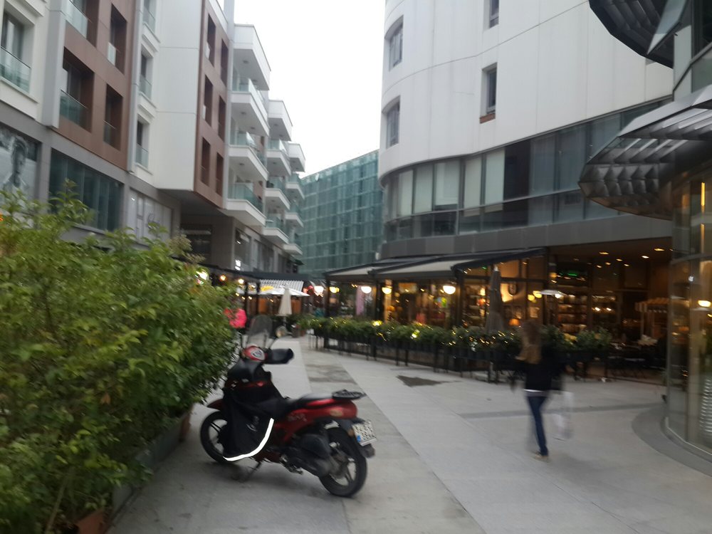 Arcadium Alışveriş Merkezi