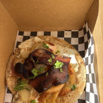 Old Coyote Cafe - El Classico - Tacos Near Me - Cedar Creek, Texas