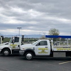 Mitchell's Towing & Recovery - Proudly serving Roanoke and Surrounding areas. 24/7 Towing and Roadside Assistance! 540-309-3596