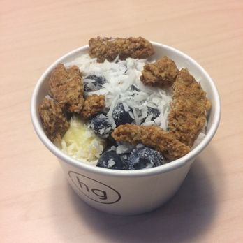 honeygrow - Clover honey, blueberries, pineapple, apple, coconut, granola. Fruits were fresh. The granola was a perfect level of crunch - Salad Near Me - Boston, Massachusetts