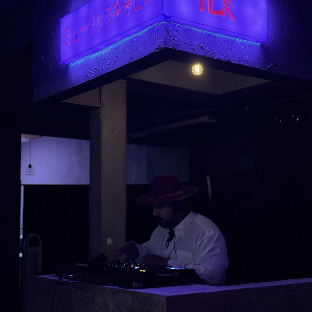 Idk Social Bar - Cocktail Bars Near Me - Toronto, Ontario Idk Social Bar - Cocktail Bars Near Me - Toronto, Ontario