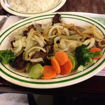 El Conuco Restaurante - Steak Sautéed with onions - Dominican Near Me - Union City, New Jersey