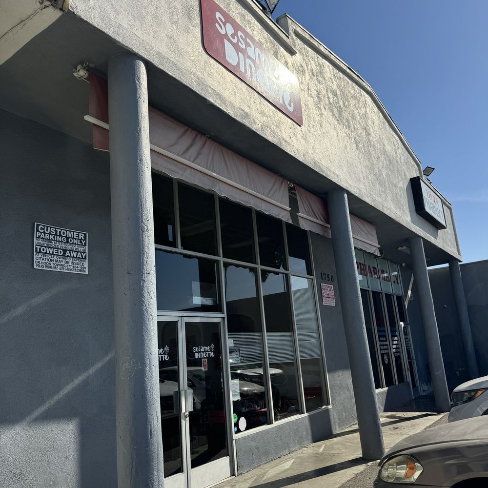 Sesame Dinette - Outside - Vietnamese Near Me - Long Beach, California Sesame Dinette - Outside - Vietnamese Near Me - Long Beach, California