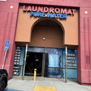 Capitol Laundromat - I visited a water station to refill my water jugs. The service was excellent, and the attendant was very helpful. - Laundromat Near Me - San Jose, California Capitol Laundromat - I visited a water station to refill my water jugs. The service was excellent, and the attendant was very helpful. - Laundromat Near Me - San Jose, California
