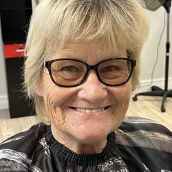 Sophie's Salon