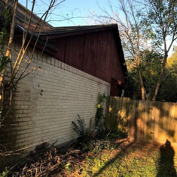 Nicely Done Property Finders - property1 backyard - Property Management Near Me - Houston, Texas Nicely Done Property Finders - property1 backyard - Property Management Near Me - Houston, Texas