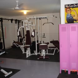 Femfitique! - Femfitique offers professional training, commercial equipment, with feminine chic