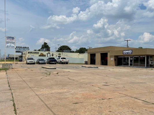 Donnie's Auto Care Center